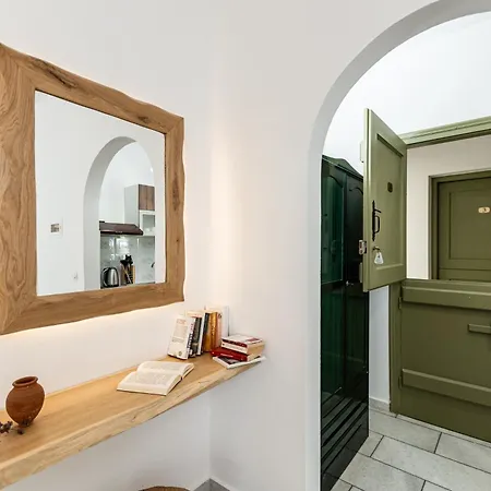 Lägenhet Vrettos Beachfront *