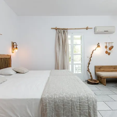 Lägenhet Vrettos Beachfront *