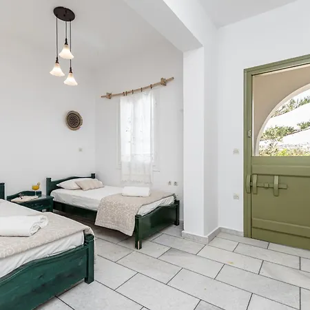 Apartment Studios Vrettos Beachfront Hotel Plaka (Naxos)