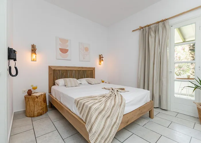 Lägenhet Vrettos Beachfront Pláka