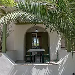 Vrettos Beachside Retreat Pláka