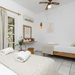Vrettos Beachside Apartmán *