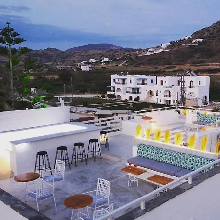 아파트 Vrettos Beachside Pláka