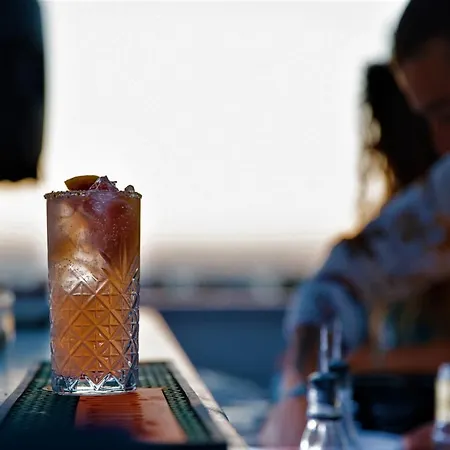 Vrettos Beachfront Apartmán