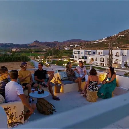 Vrettos Beachside *