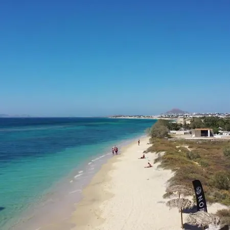Vrettos Beachside 아파트