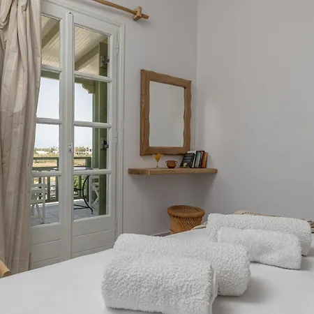 公寓 Vrettos Beachfront