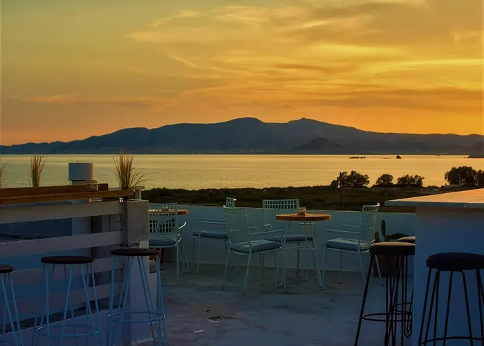 Vrettos Beachfront * Pláka