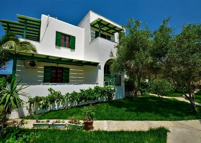 Vrettos Beachfront Appartement