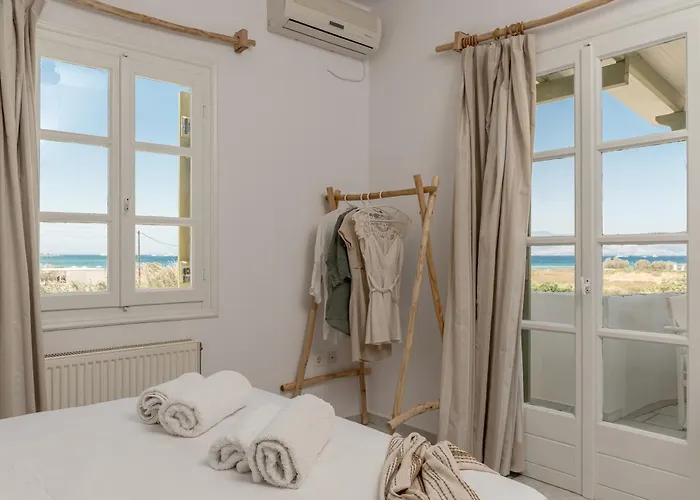 Vrettos Beachfront * Pláka